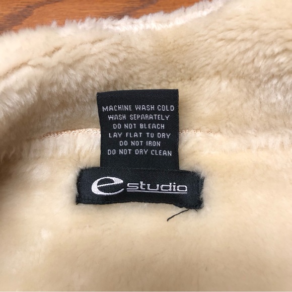 eStudio Philhobar Design faux shearling coat with painted floral design.  Size S - Picture 6 of 6